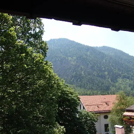 Hotel Garni Koenigslinde - Wandern, Radeln, Skifahren & Geniessen Hotel Bayrischzell