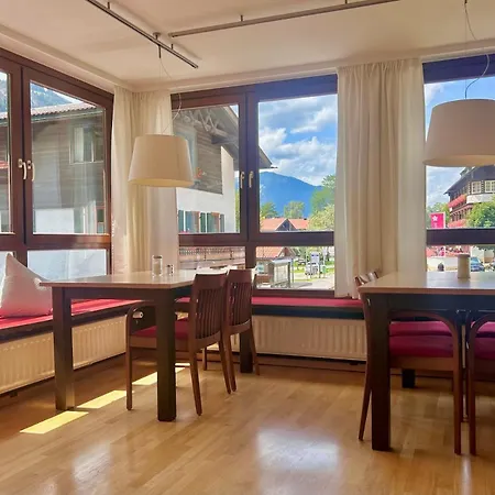 Hotel Garni Koenigslinde - Wandern, Radeln, Skifahren & Geniessen Hotel Bayrischzell