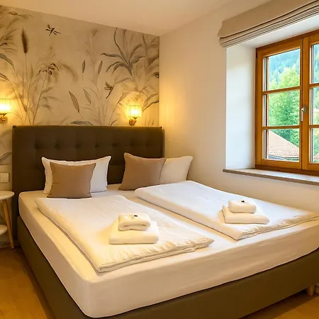 Hotel Garni Koenigslinde - Wandern, Radeln, Skifahren & Geniessen