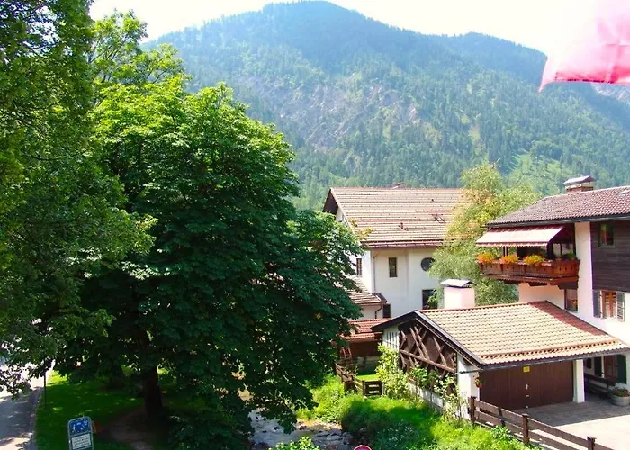 Garni Koenigslinde - Wandern, Radeln, Skifahren & Geniessen 3* 贝里斯泽尔