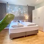 Hotel Hotel Garni Koenigslinde - Wandern, Radeln, Skifahren & Geniessen 3*