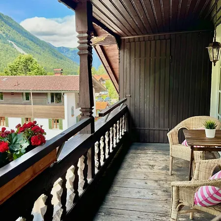 Hotel Hotel Garni Koenigslinde - Wandern, Radeln, Skifahren & Geniessen
