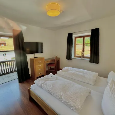 Hotel Garni Koenigslinde - Wandern, Radeln, Skifahren & Geniessen Hotel Bayrischzell