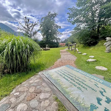 Garni Koenigslinde - Wandern, Radeln, Skifahren & Geniessen 3* بايريشزيل