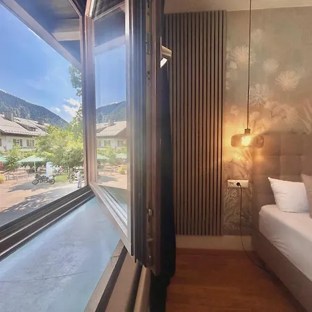 Hotel Hotel Garni Koenigslinde - Wandern, Radeln, Skifahren & Geniessen