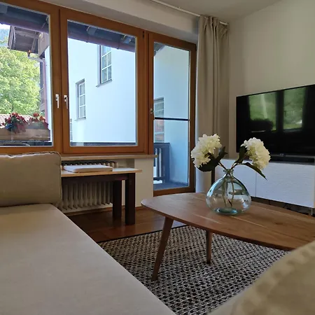 Hotel Hotel Garni Koenigslinde - Wandern, Radeln, Skifahren & Geniessen 3*