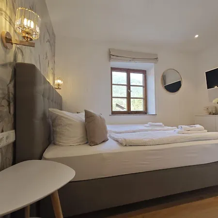 Hotel Garni Koenigslinde - Wandern, Radeln, Skifahren & Geniessen 3*