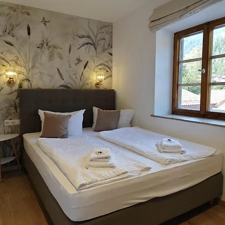 Hotel Garni Koenigslinde - Wandern, Radeln, Skifahren & Geniessen 3* Bayrischzell