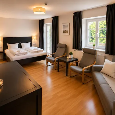 Garni Koenigslinde - Wandern, Radeln, Skifahren & Geniessen Hotel 3*