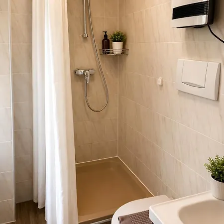 Hotel Garni Koenigslinde - Wandern, Radeln, Skifahren & Geniessen Bayrischzell