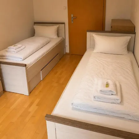 Garni Koenigslinde - Wandern, Radeln, Skifahren & Geniessen Hotel 3*