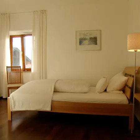 Hotel Hotel Garni Koenigslinde - Wandern, Radeln, Skifahren & Geniessen